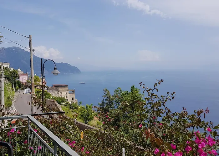 Апарт-отель Hills