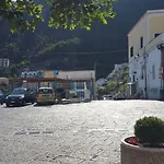 Hills 3*