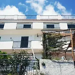 Hills Aparthotel 3*
