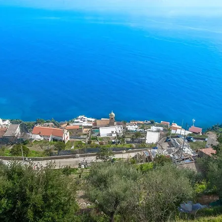 Lejlighedshotel Hills 2*