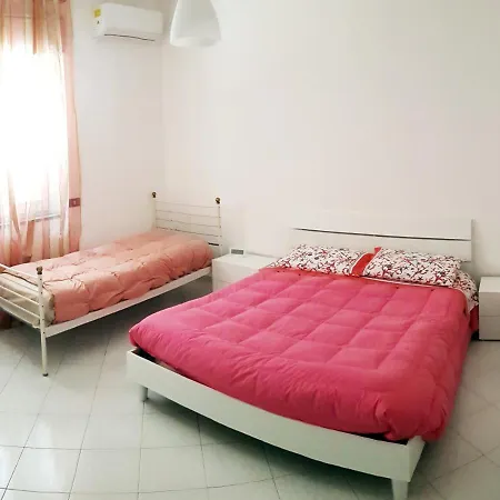 Aparthotel Hills 2*