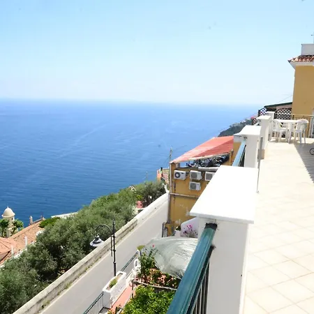 Lejlighedshotel Hills 3*