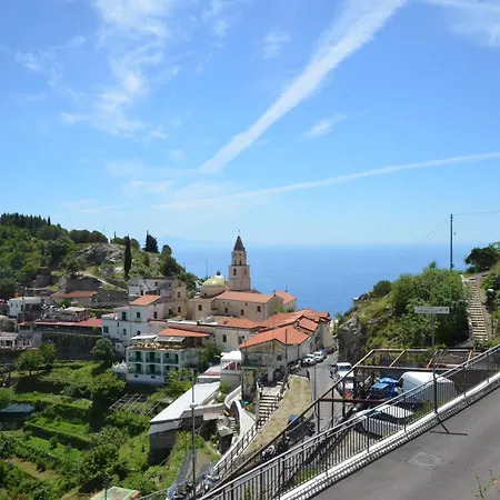 Hills Amalfi
