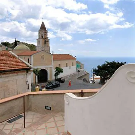 Hills מלון דירות אמאלפי