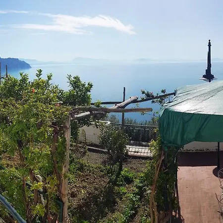 Hills Aparthotel Amalfi