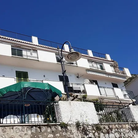 Aparthotel Hills Amalfi