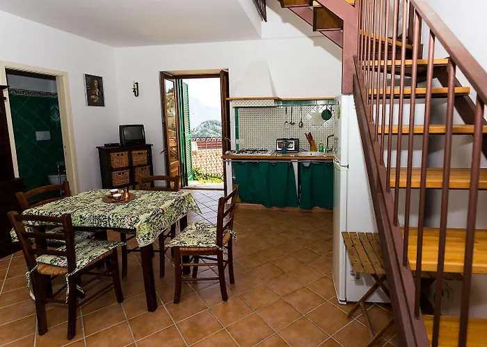 Hills Hotel apartamentowy 4*