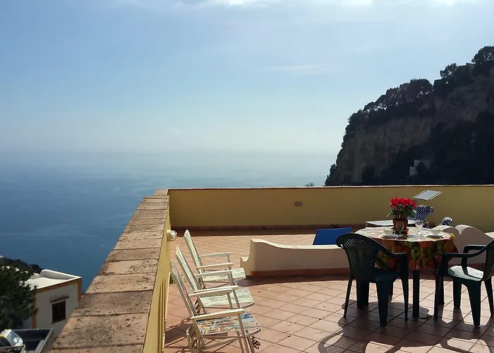 Hills Hotel apartamentowy 4*