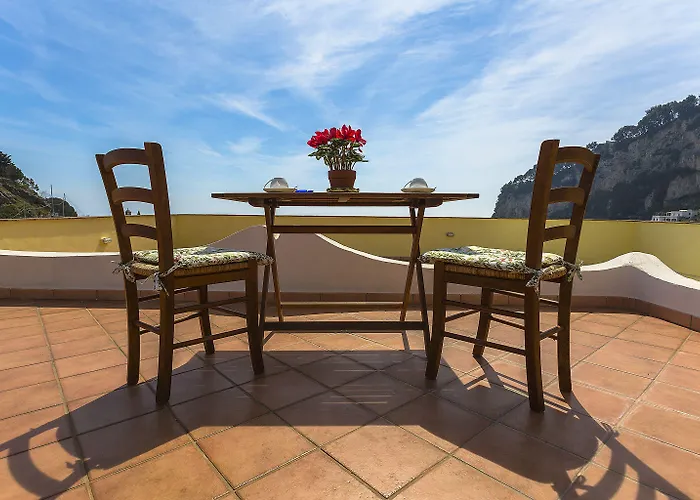 Hills Hotel apartamentowy