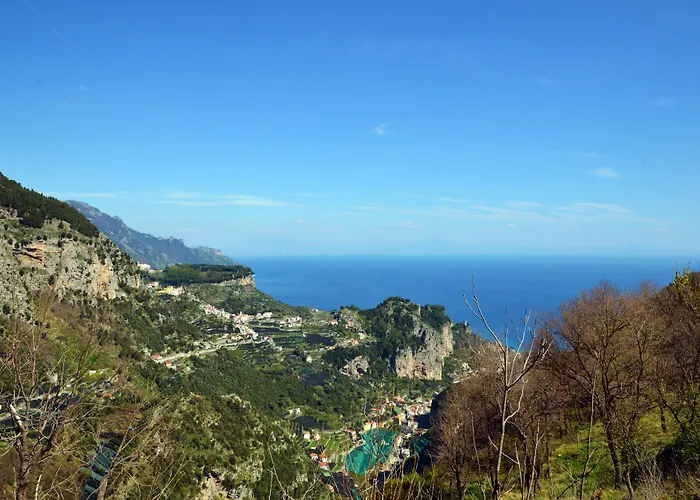 Hills Amalfi