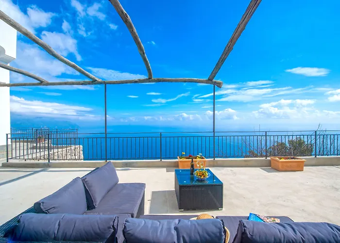 Hills Hotel apartamentowy