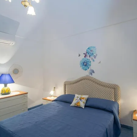 Apart Otel Hills 2*