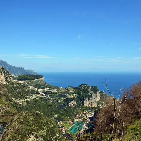 Hills Amalfi