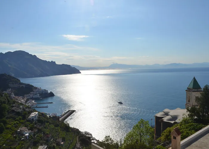 Apart-hotel Hills 4*